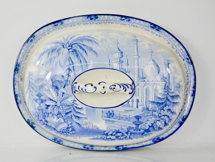 A blue and white Burleigh ware tureen of shallow form, depicting an Indian palace and gardens, 29 by - Image 2 of 2