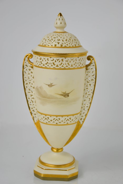 A Fine Royal Worcester porcelain vase and cover, in the style of George Owen, with pierced - Image 3 of 3