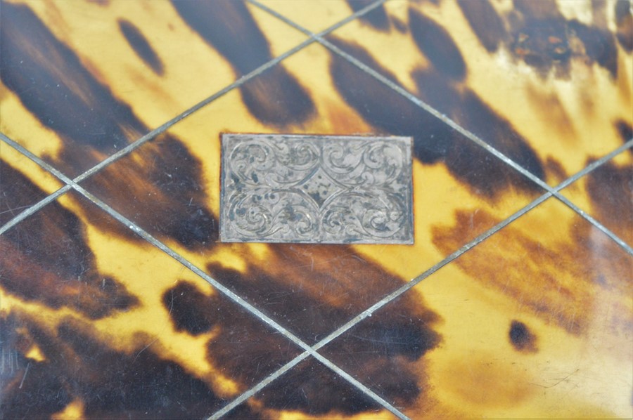 A Victorian tortoiseshell and silver inlaid card case - Image 2 of 3