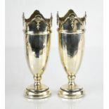 A pair of silver bud vases, Sheffield 1914, 331g, 14.5cm high.