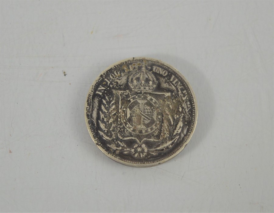 An Isabel A Redemptora 1892 silver medal - Image 2 of 2