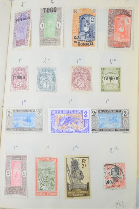 A selection of worldwide stamps to include some early and mint examples - Image 5 of 13