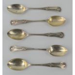 A group of five silver teaspoons, London 1921, 2.28 toz