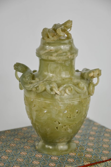 A Qing Dynasty Hetian green jade censer with hanging ring handles and cover. - Image 2 of 3