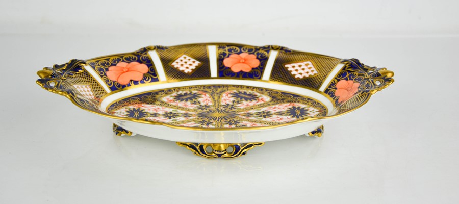 A Royal Crown Derby lozenge dish, circa 1907, Imari pattern 1128, 27cm long.