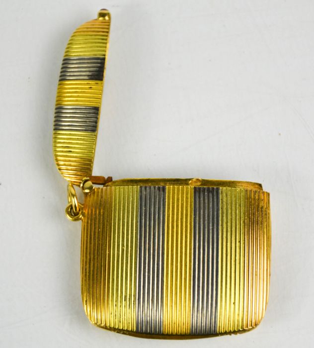 Fine Imperial Russian possibly by Faberge three colour striped gold vesta case of curved rectangular - Image 3 of 6