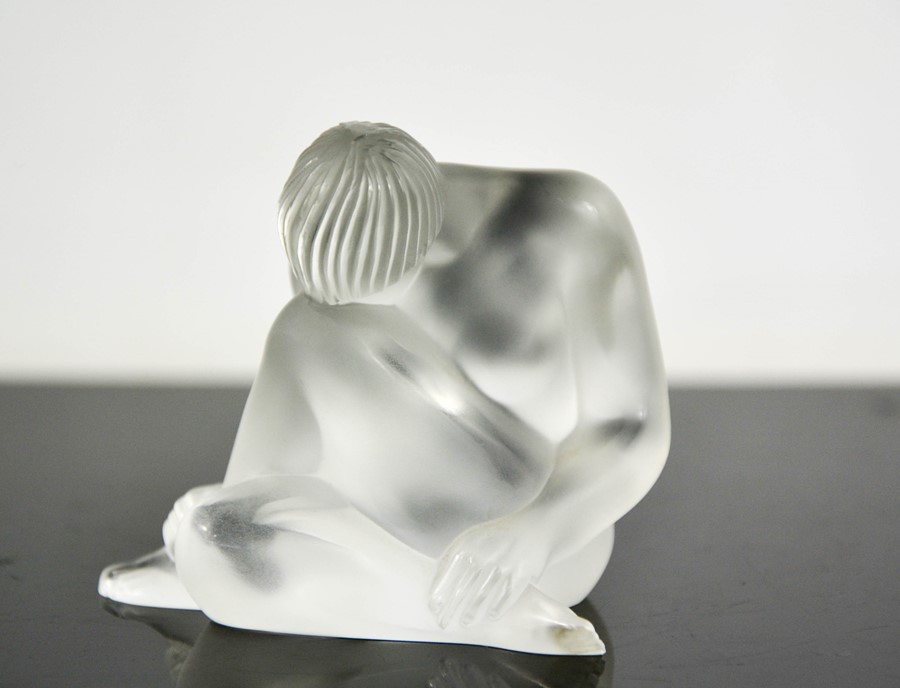 A Rene Lalique nude figure, etched Lalique to the base, 7cms tall - Image 2 of 5