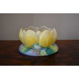 A Clarice Cliff pottery Crocus bowl 13cm high