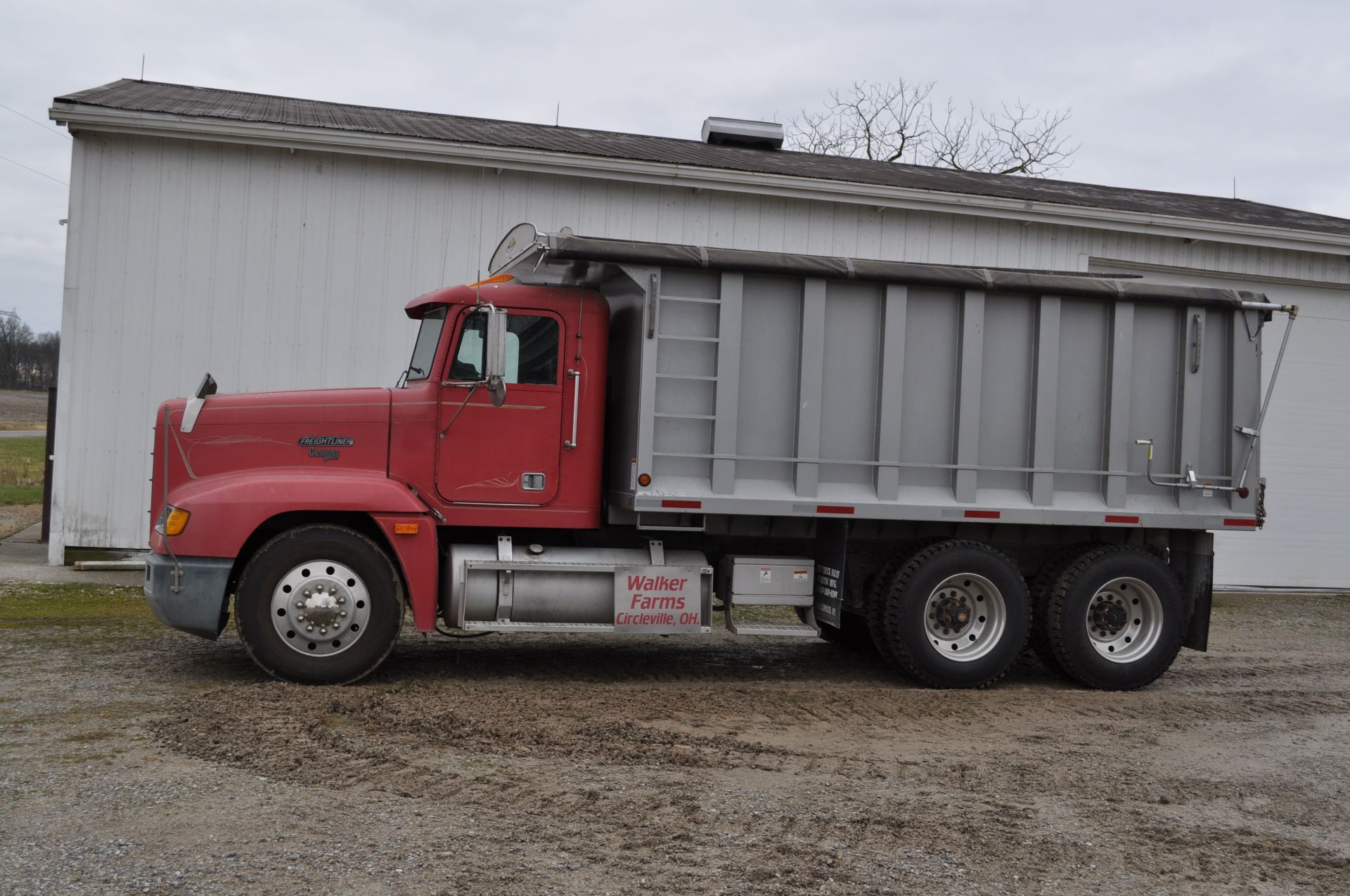 1991 Freightliner FLD dump truck, Cummins 855 Formula 350 engine, Eaton Performance 9 spd, 16’ Pro - Image 2 of 38