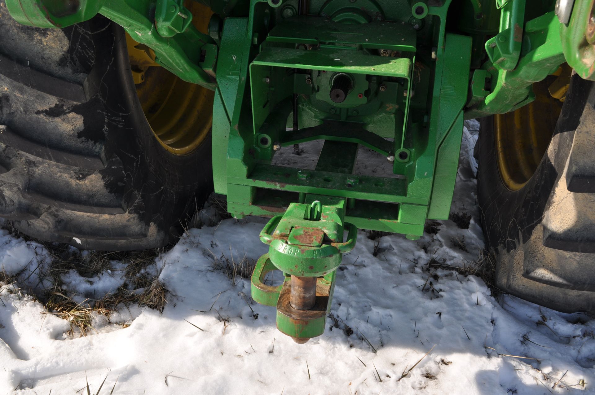 John Deere 8430 tractor, MFWD, 480/80R50 duals, 420/85R34 front, power shift, front fenders, front - Image 17 of 37