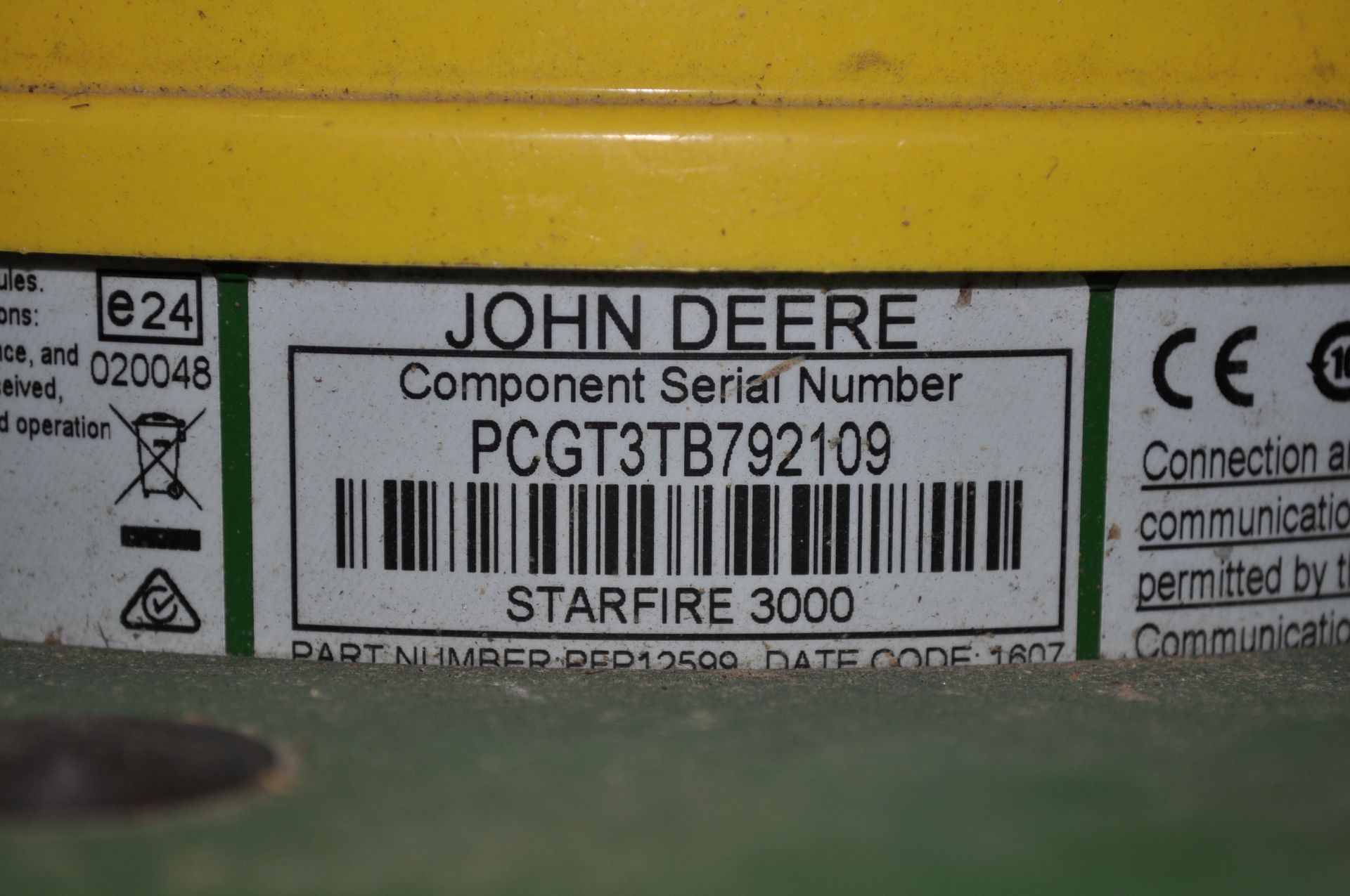 John Deere StarFire 3000 receiver, SF1, SN PCGT3TB792109 - Image 3 of 3