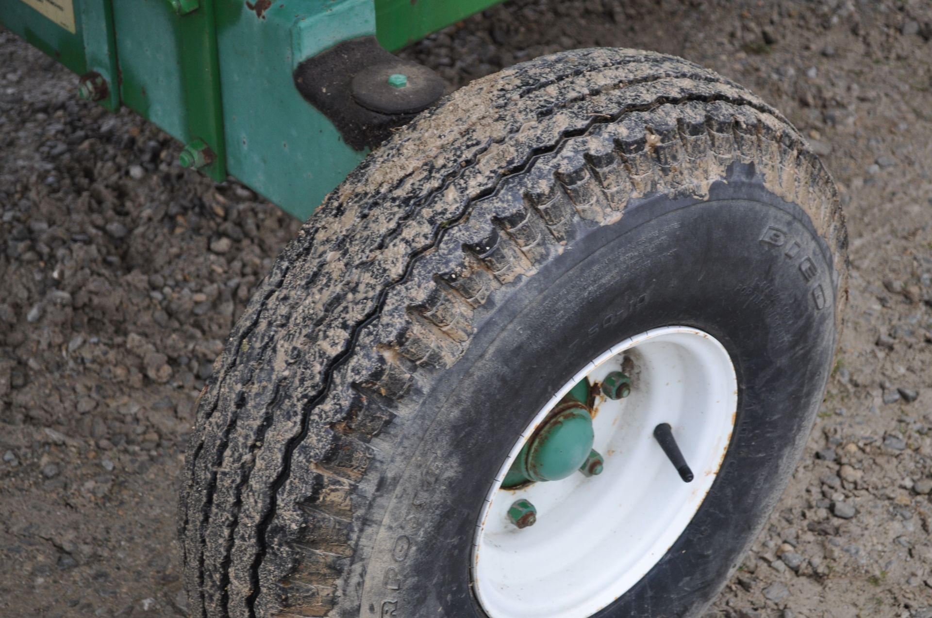 30’ Unverferth header cart, 7.50-10 tires - Image 8 of 9