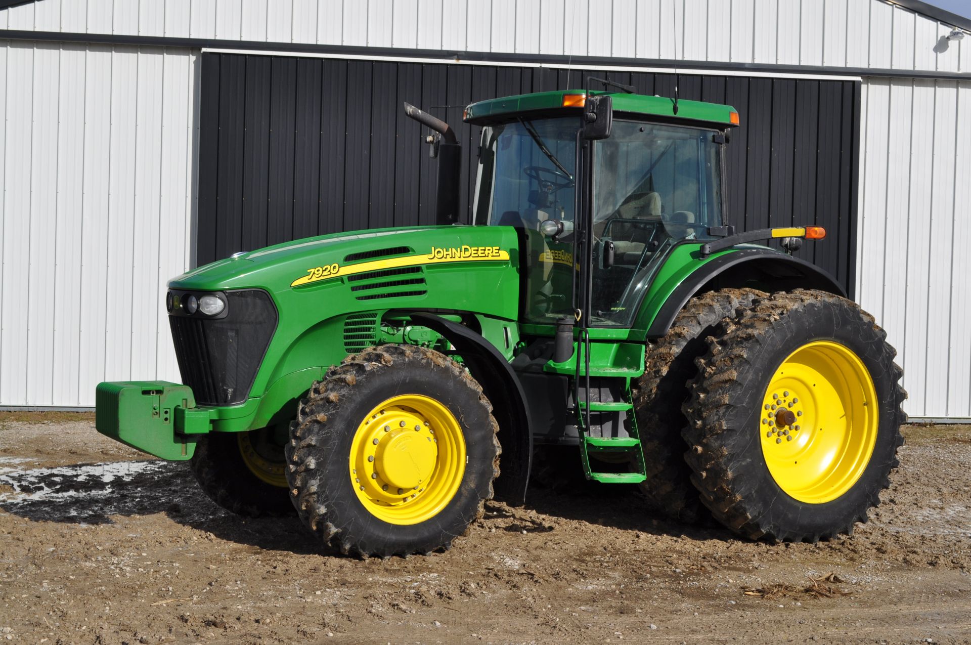 John Deere 7920 tractor, MFWD, IVT, 480/80R42 rear duals, 380/85R30 front, front fenders, front wts, - Image 21 of 33