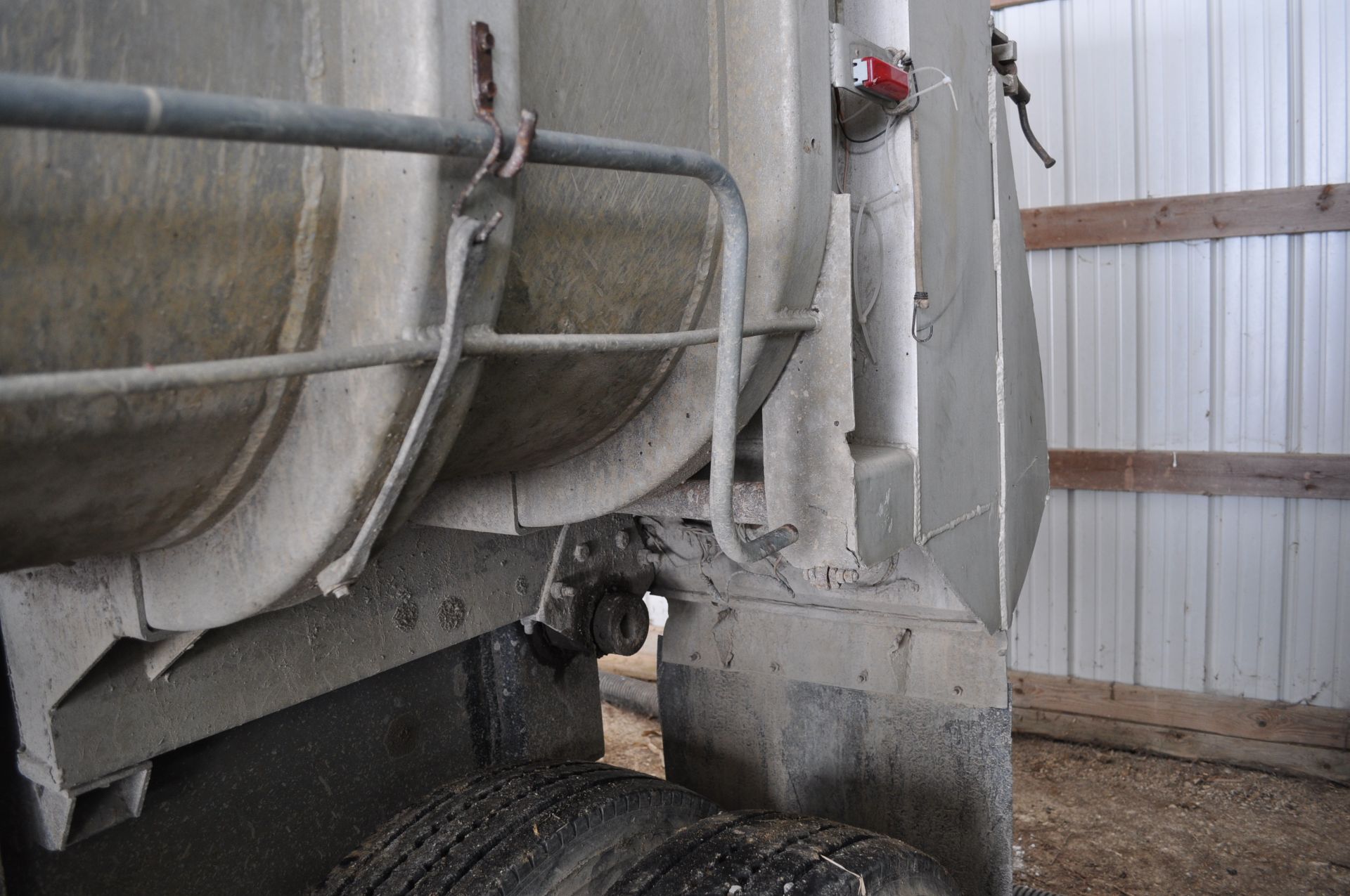 30’ Hobbs frame dump trailer, steel frame, alum dump, tri axle, 11R22.5 tires, tarp, coal chute, - Image 10 of 23