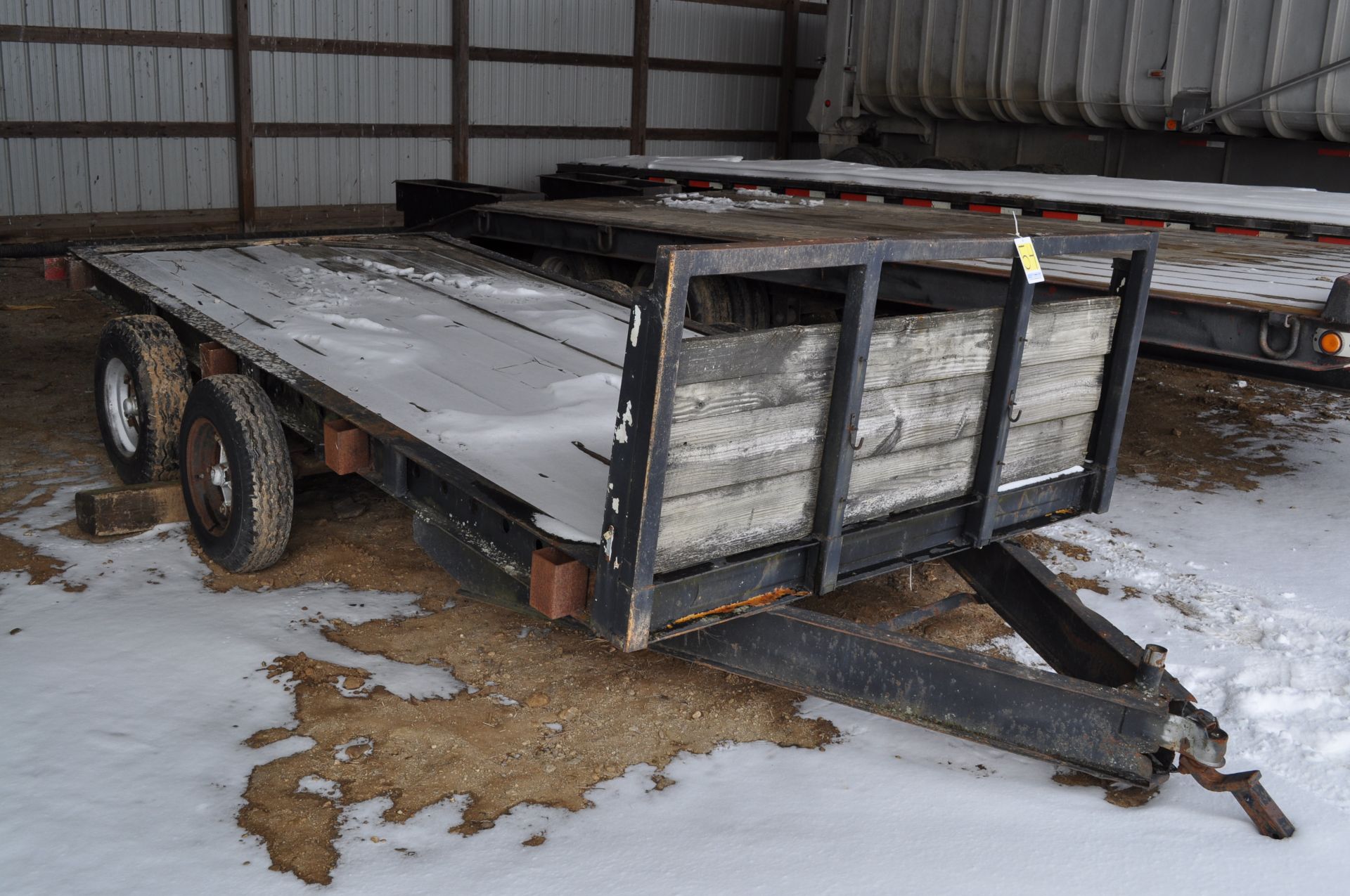 14’ bumper pull trailer, tandem axle, single wheel, NO TITLE - Image 2 of 10