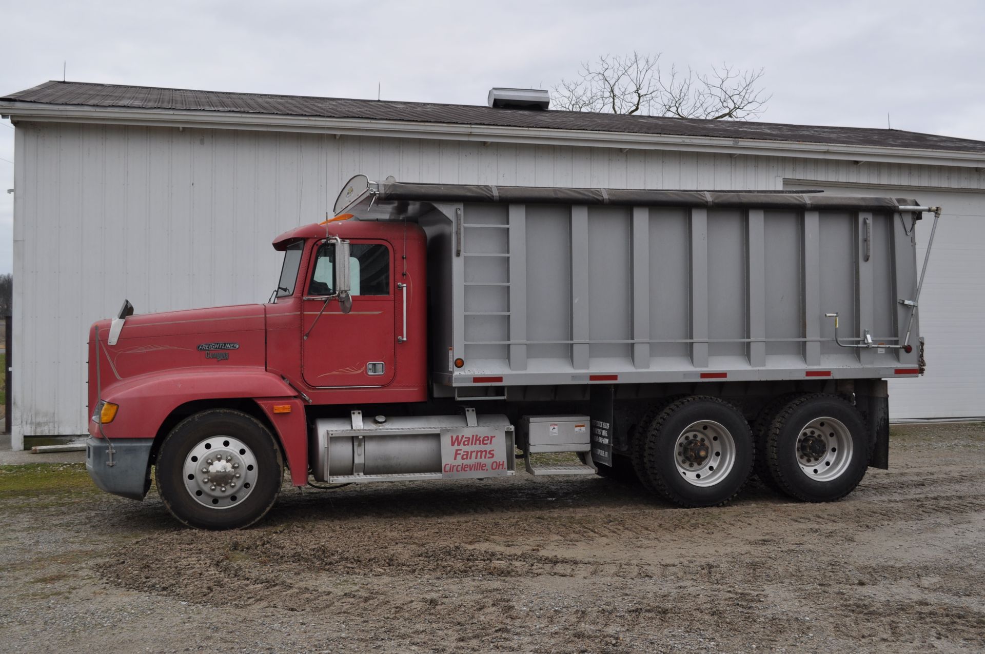 1991 Freightliner FLD dump truck, Cummins 855 Formula 350 engine, Eaton Performance 9 spd, 16’ Pro - Image 3 of 38