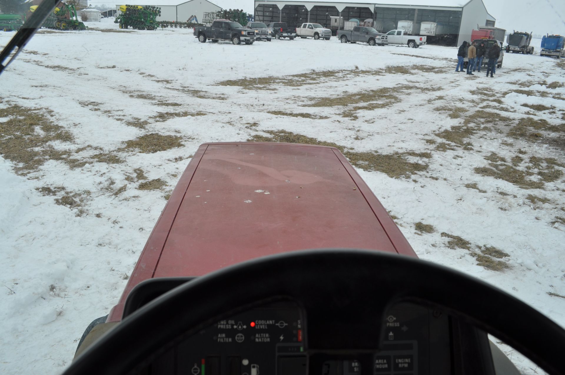 Case IH 7120 tractor, 2WD, power shift, 18.4 R 42 tires, 540/1000 PTO, 3 hyd remotes, 3 pt, shows - Image 36 of 37