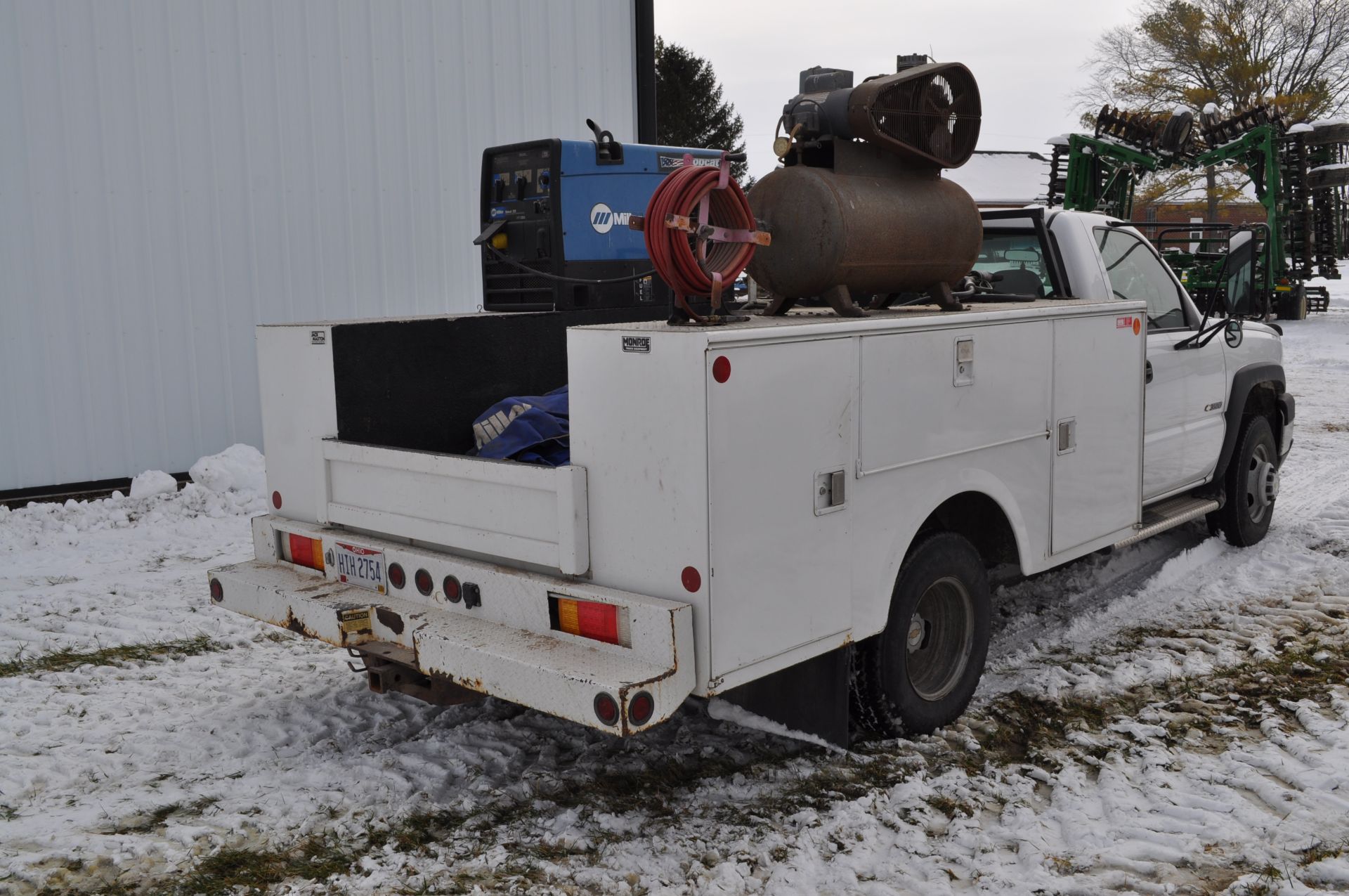 2003 Chevy 3500 service truck, standard cab, V-8 gas, automatic, 4x4, DRW, 42,206 miles, 9’ Stahl - Image 3 of 48