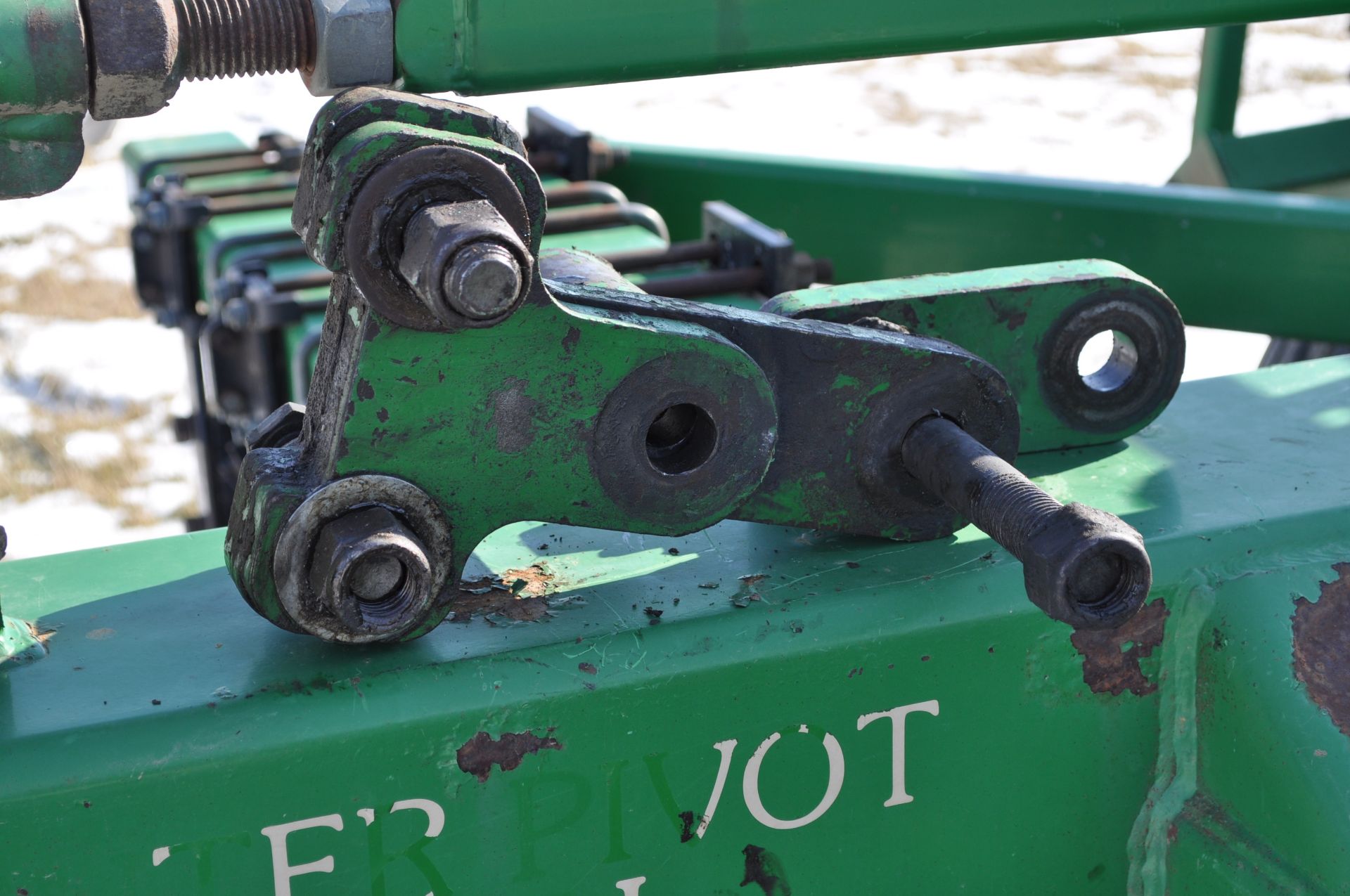 15’ Great Plains no-till drill, 7.5” spacing, Keeton seed firmers, markers, ground drive, population - Image 8 of 22