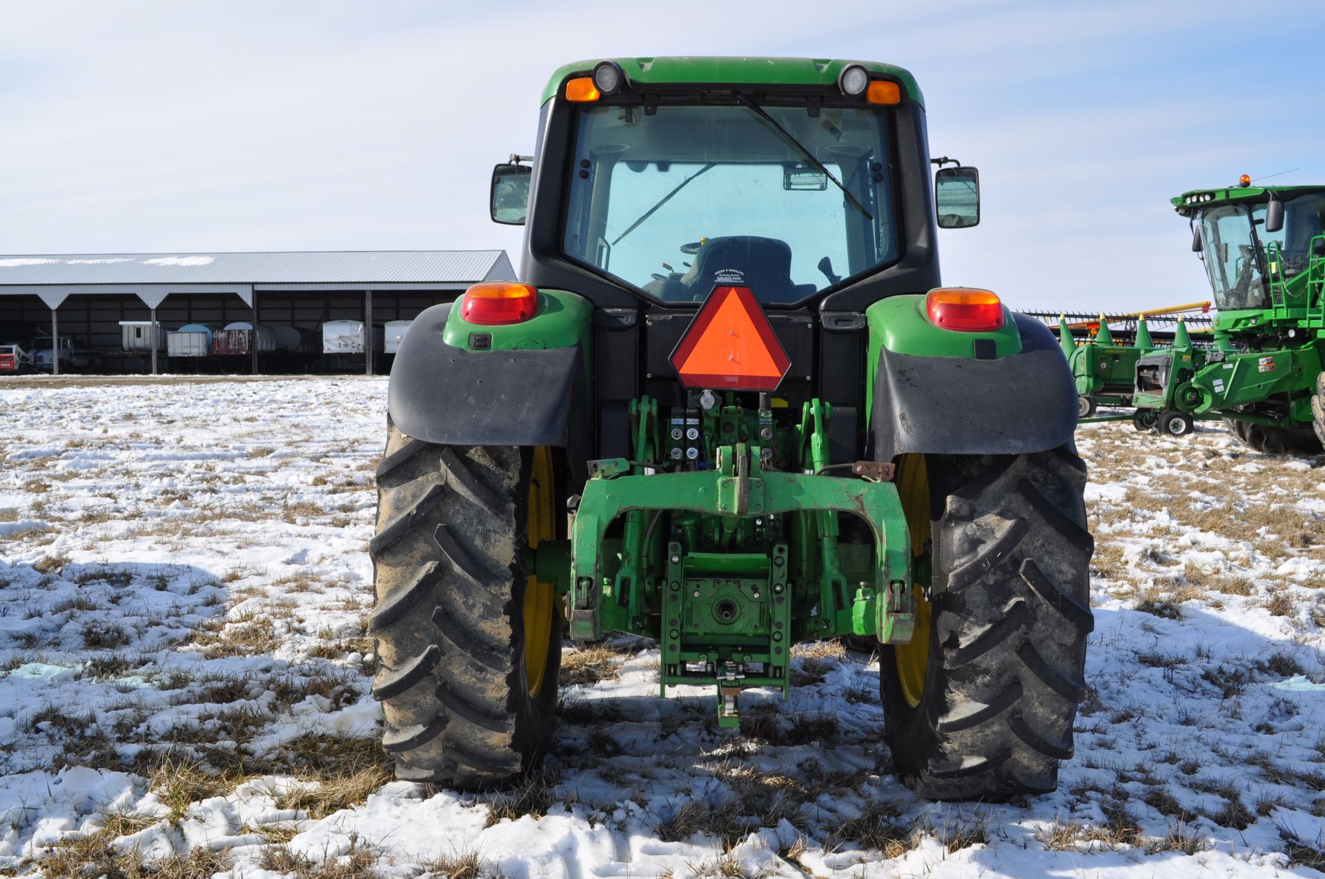 John Deere 6430 tractor, MFWD, C/H/A, 6x4 trans, 460/85R38 rear, 420/85R24 front, front fenders, - Image 3 of 36