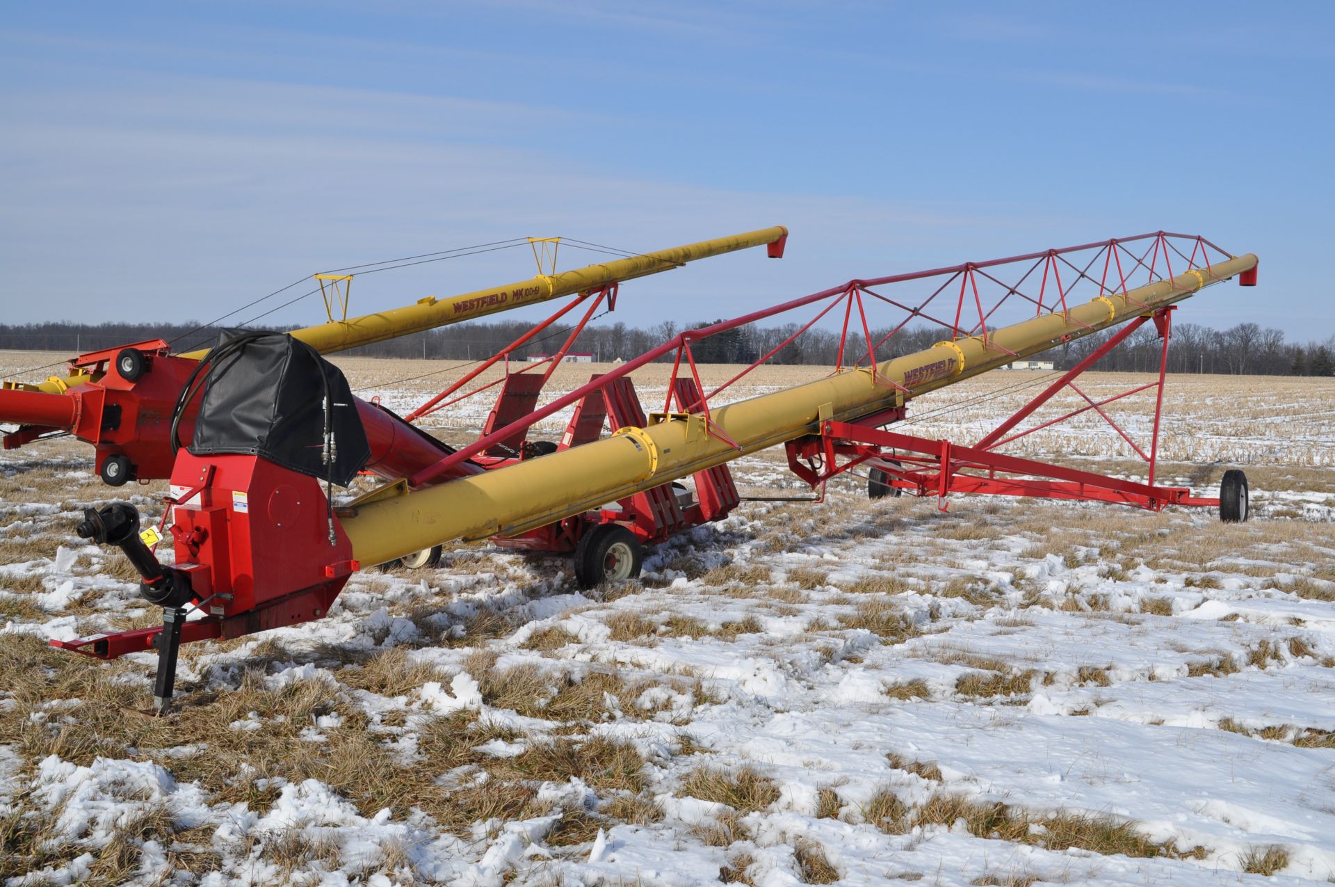 Westfield MK 130-91 plus auger, w/ Pit Express drive over unload, 540 PTO, hyd raise