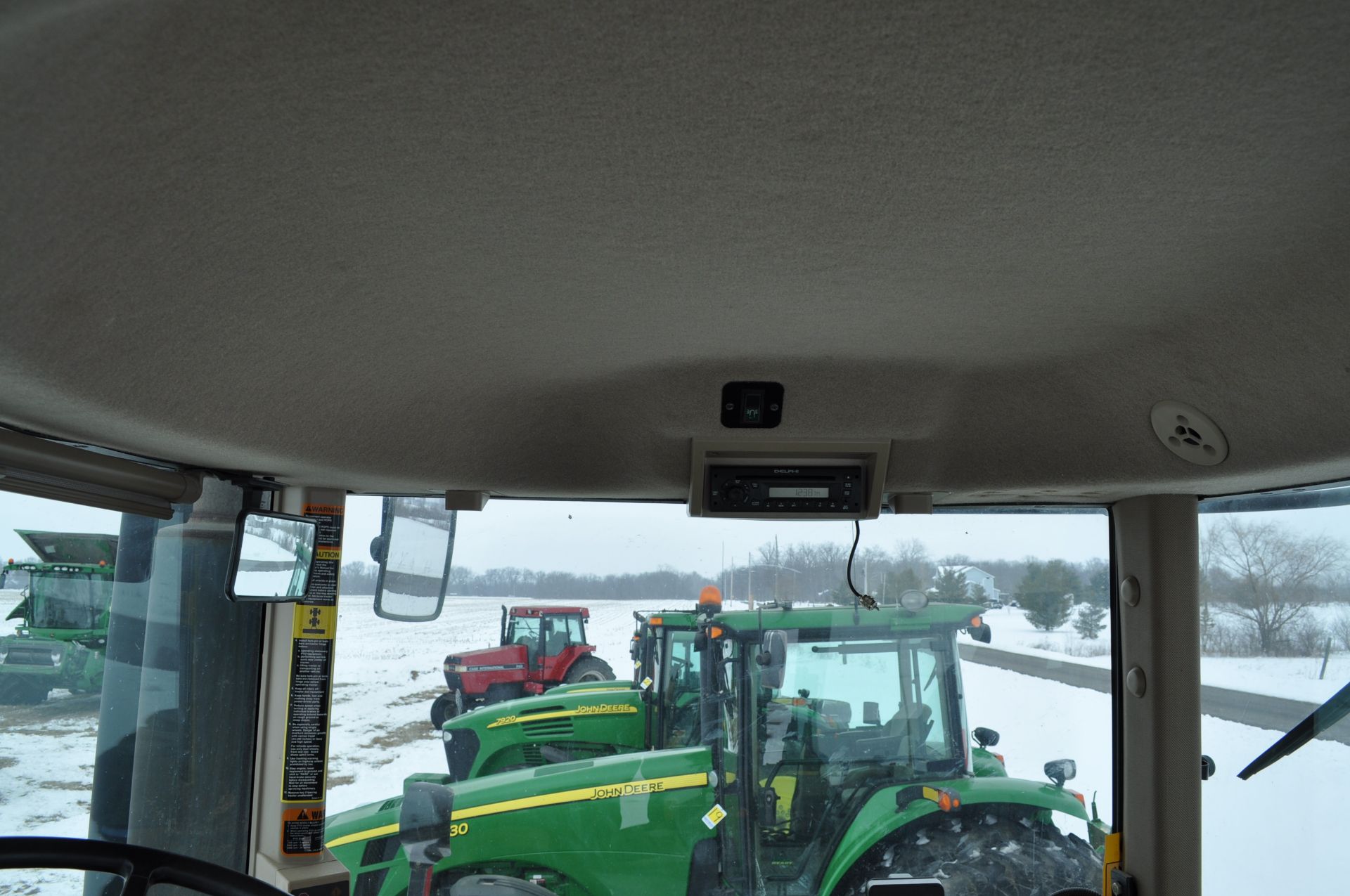 John Deere 9220 tractor, 4WD, 520/85R42 duals, power shift, rear wheel wts, 4 hyd remotes, 3pt, - Image 26 of 35