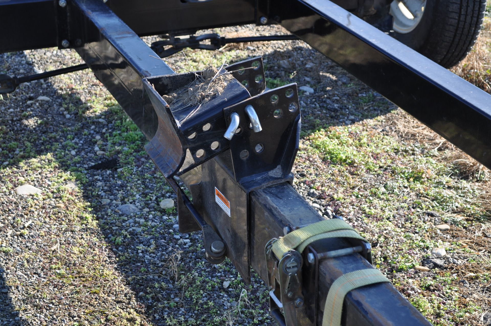 40’ J&M 1082 header cart, 235/85R16 tires, lights, folding tongue, SN 4018 - Image 11 of 15