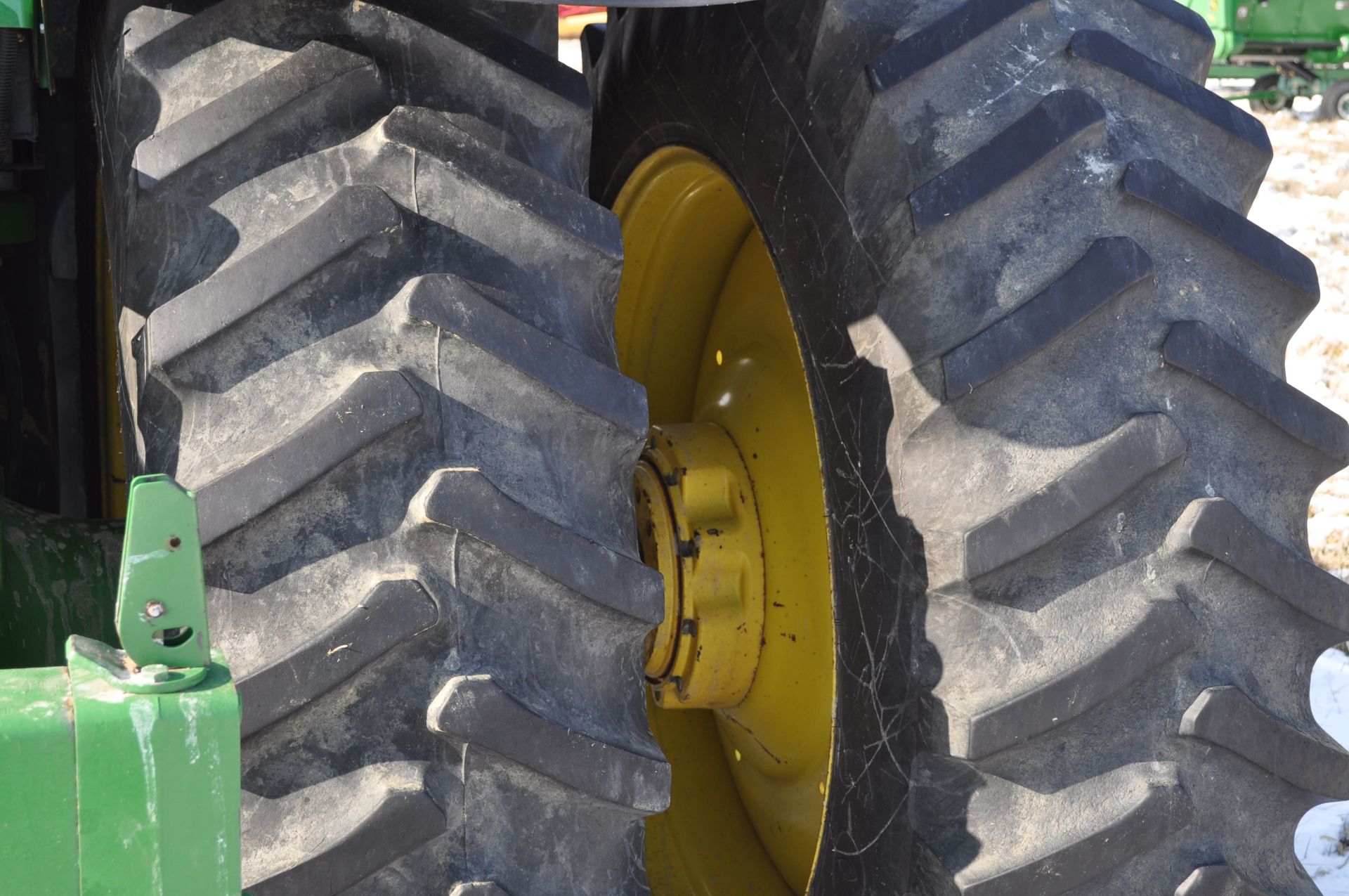 John Deere 7920 tractor, MFWD, IVT, 480/80R42 rear duals, 380/85R30 front, front fenders, front wts, - Image 9 of 33