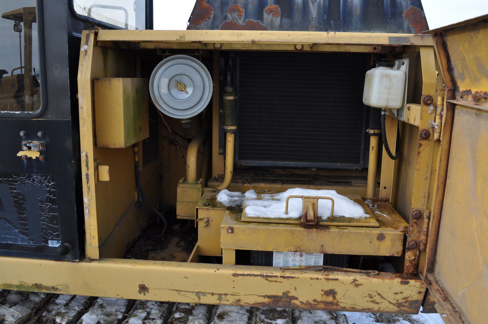 CAT E120B excavator, hyd thumb, 36” bucket, ditch bucket, 5274 hrs, SN 001200 - Image 12 of 16