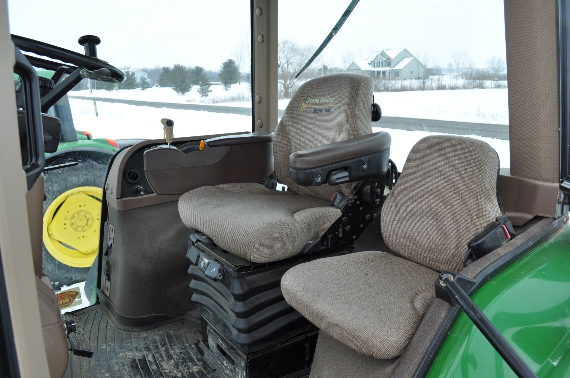 John Deere 7920 tractor, MFWD, IVT, 480/80R42 rear duals, 380/85R30 front, front fenders, front wts, - Image 22 of 33