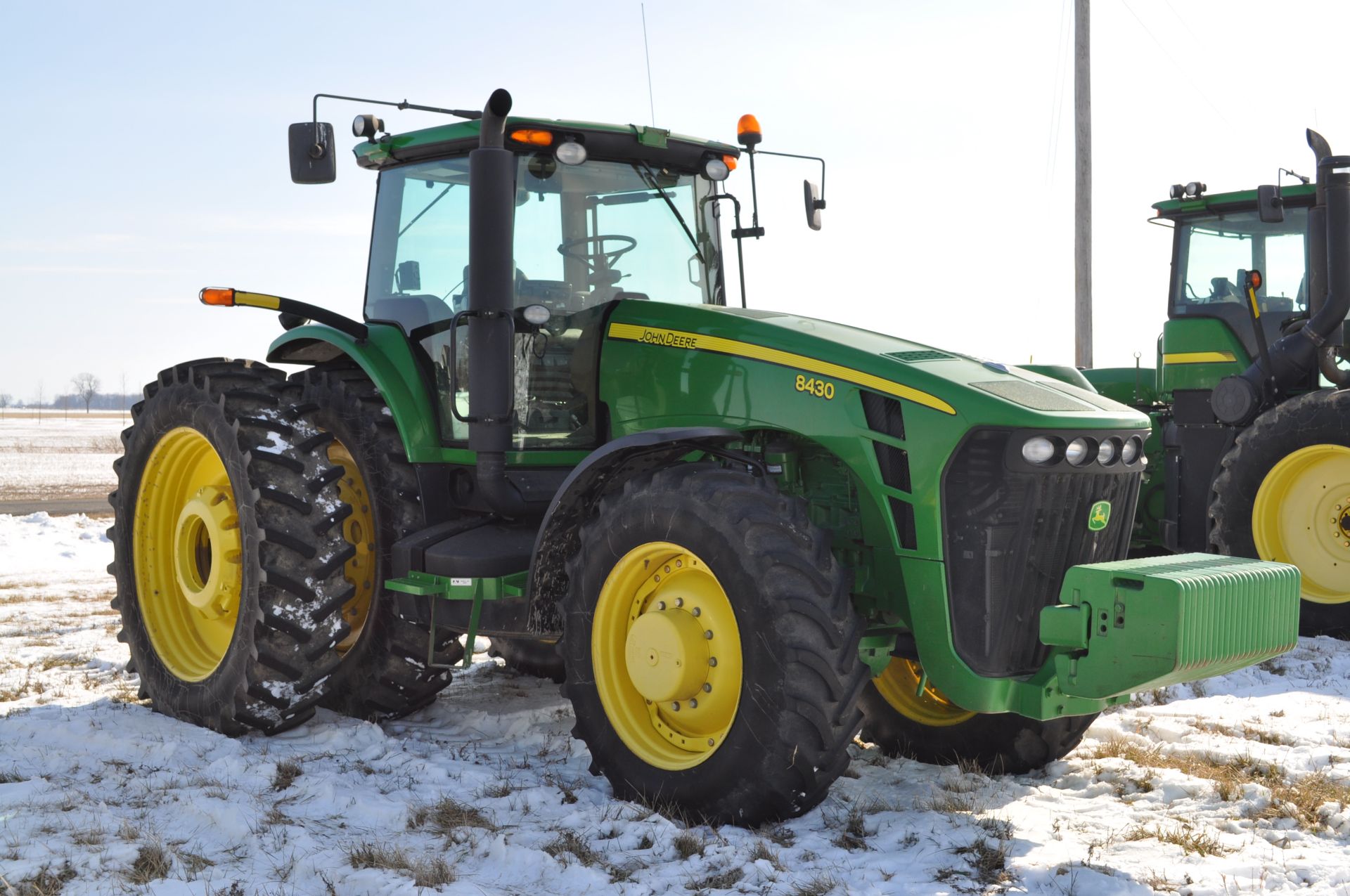 John Deere 8430 tractor, MFWD, 480/80R50 duals, 420/85R34 front, power shift, front fenders, front - Image 5 of 37