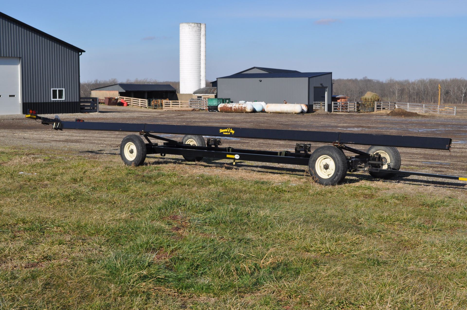 40’ J&M 1082 header cart, 235/85R16 tires, lights, folding tongue, SN 4018 - Image 2 of 15