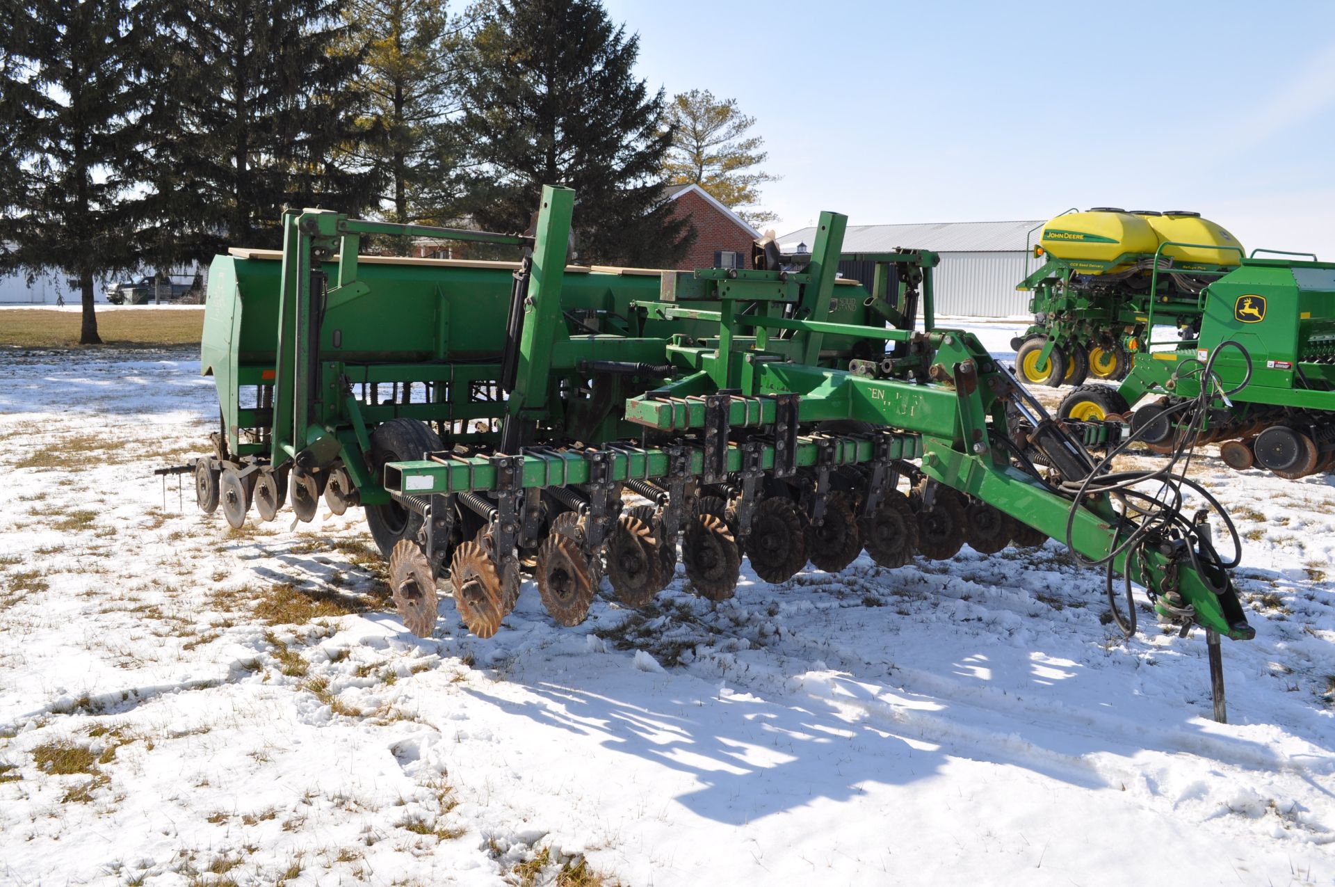 15’ Great Plains no-till drill, 7.5” spacing, Keeton seed firmers, markers, ground drive, population - Image 5 of 22