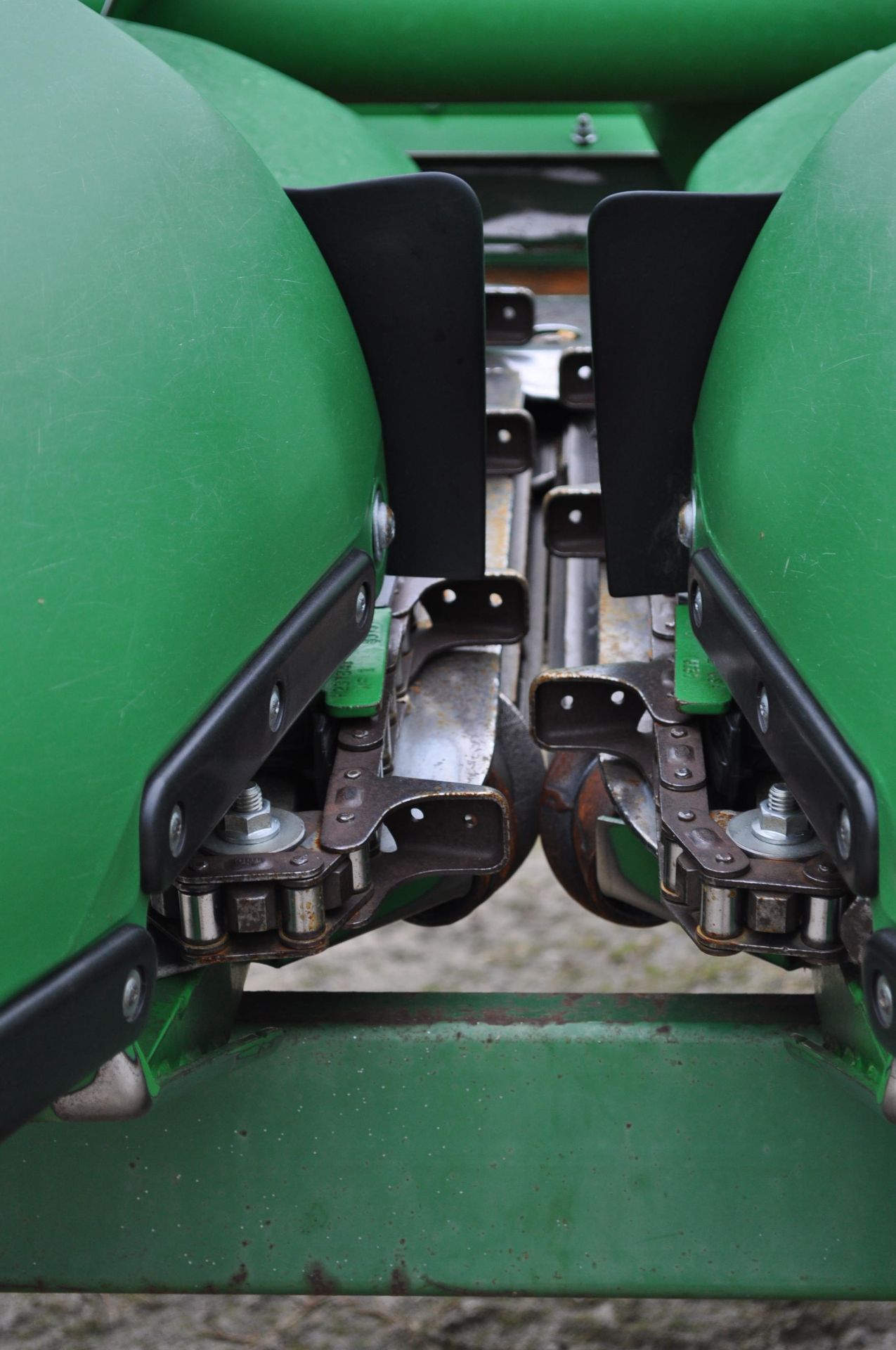 John Deere 612C corn head, height sensors, row sense, knife rolls, (2) NDY stalk stompers, SN - Image 22 of 27