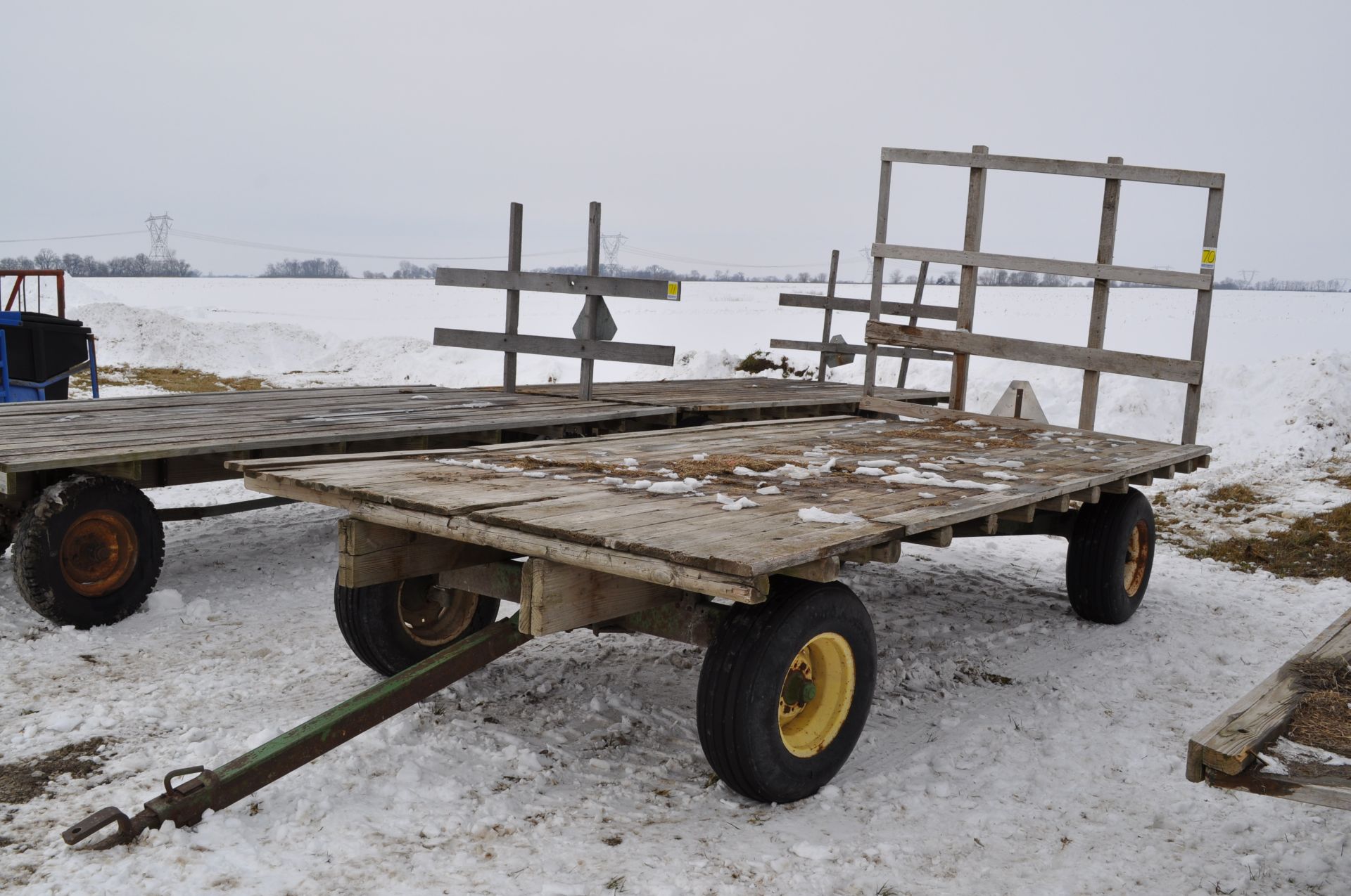 16’ flat rack hay wagon, rear standard