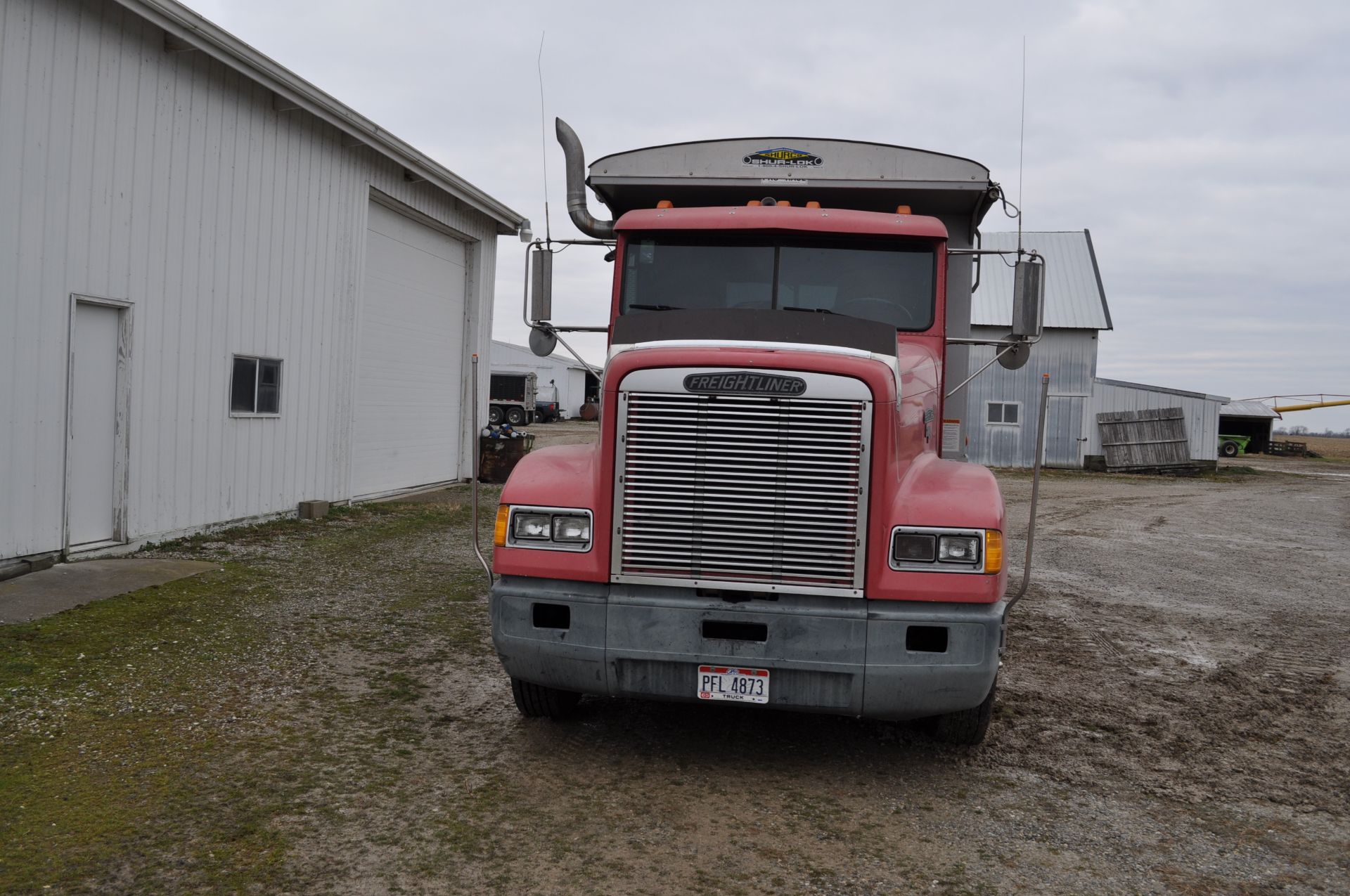 1991 Freightliner FLD dump truck, Cummins 855 Formula 350 engine, Eaton Performance 9 spd, 16’ Pro - Image 35 of 38