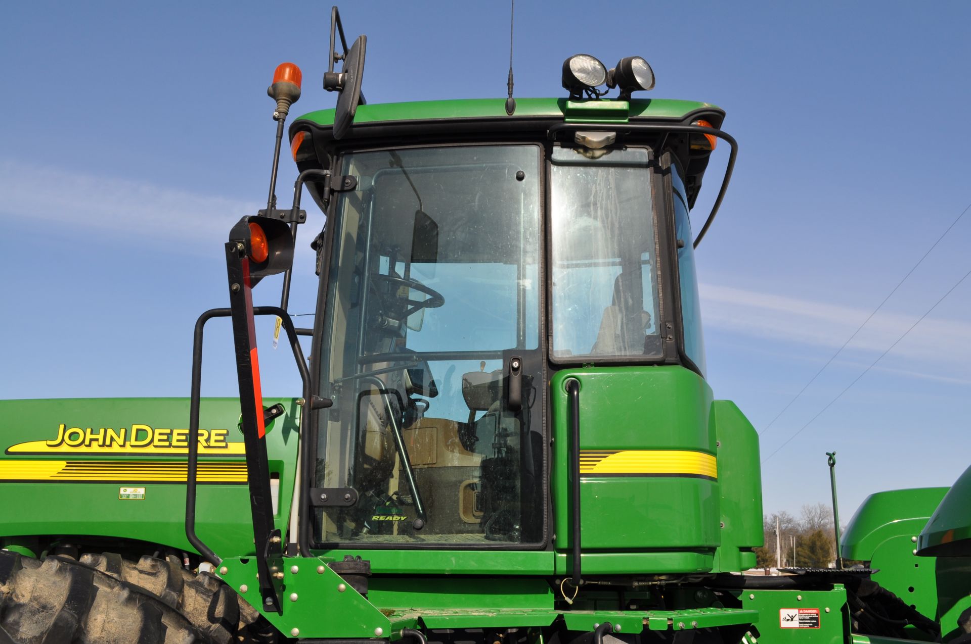 John Deere 9220 tractor, 4WD, 520/85R42 duals, power shift, rear wheel wts, 4 hyd remotes, 3pt, - Image 22 of 35