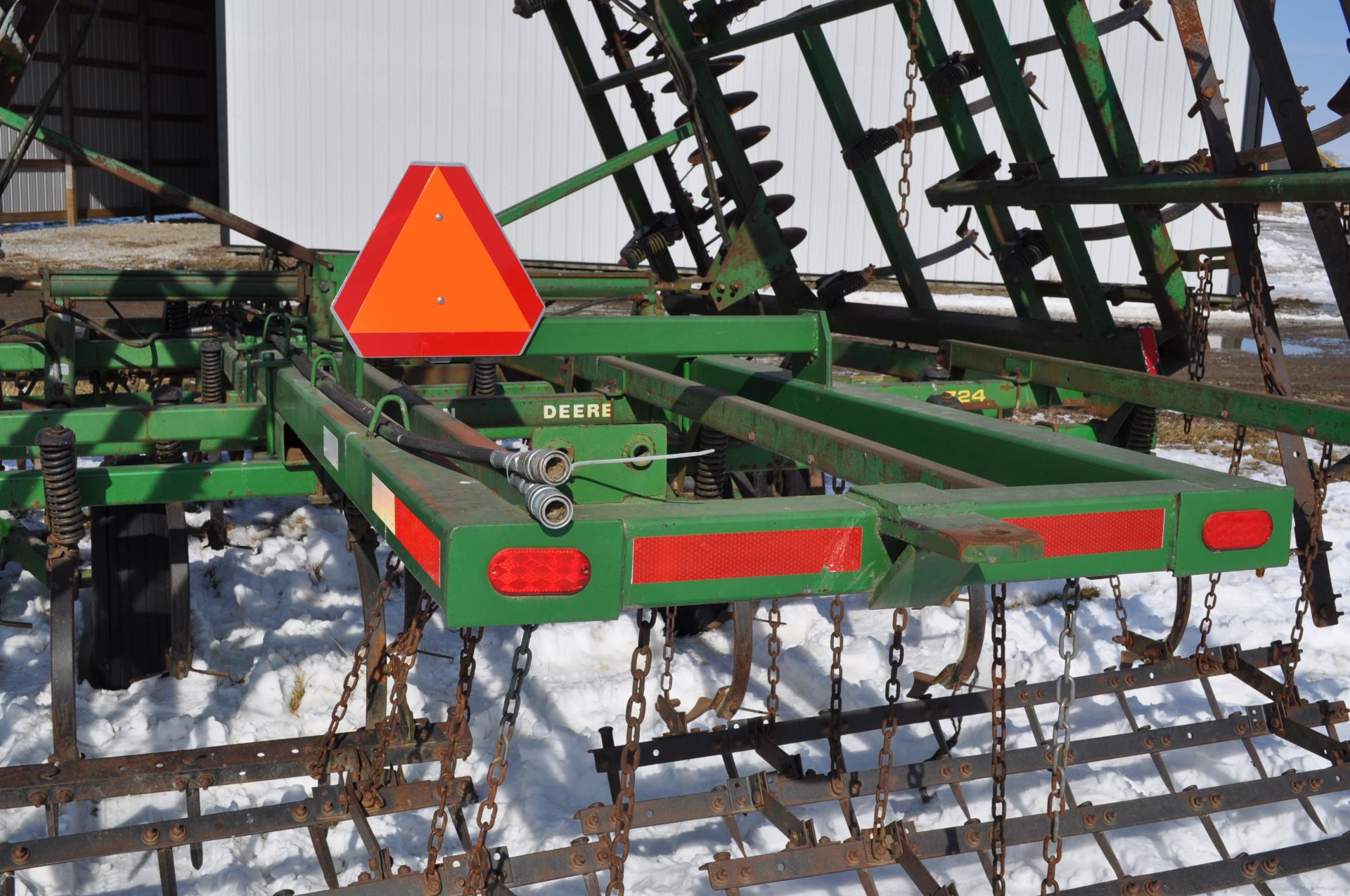 30’ John Deere 724 mulch finisher, front blades, walking tandems, 5 bar harrow, rear hitch and hyd - Image 14 of 22