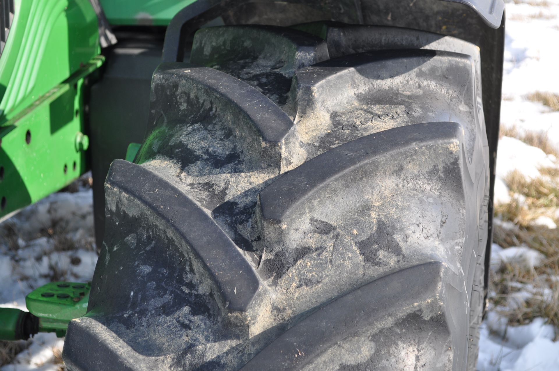 John Deere 6430 tractor, MFWD, C/H/A, 6x4 trans, 460/85R38 rear, 420/85R24 front, front fenders, - Image 8 of 36