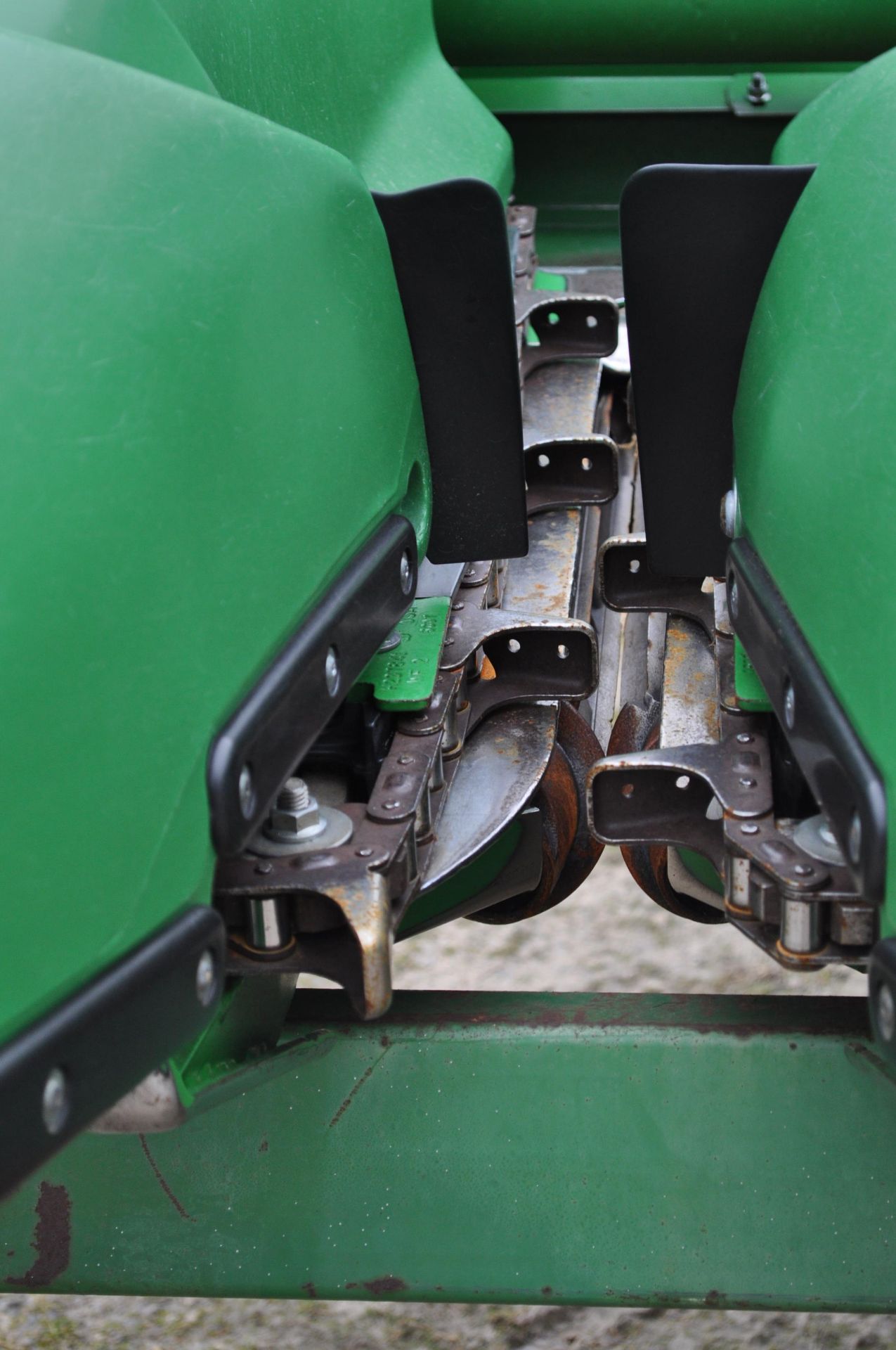 John Deere 612C corn head, height sensors, row sense, knife rolls, (2) NDY stalk stompers, SN - Image 23 of 27