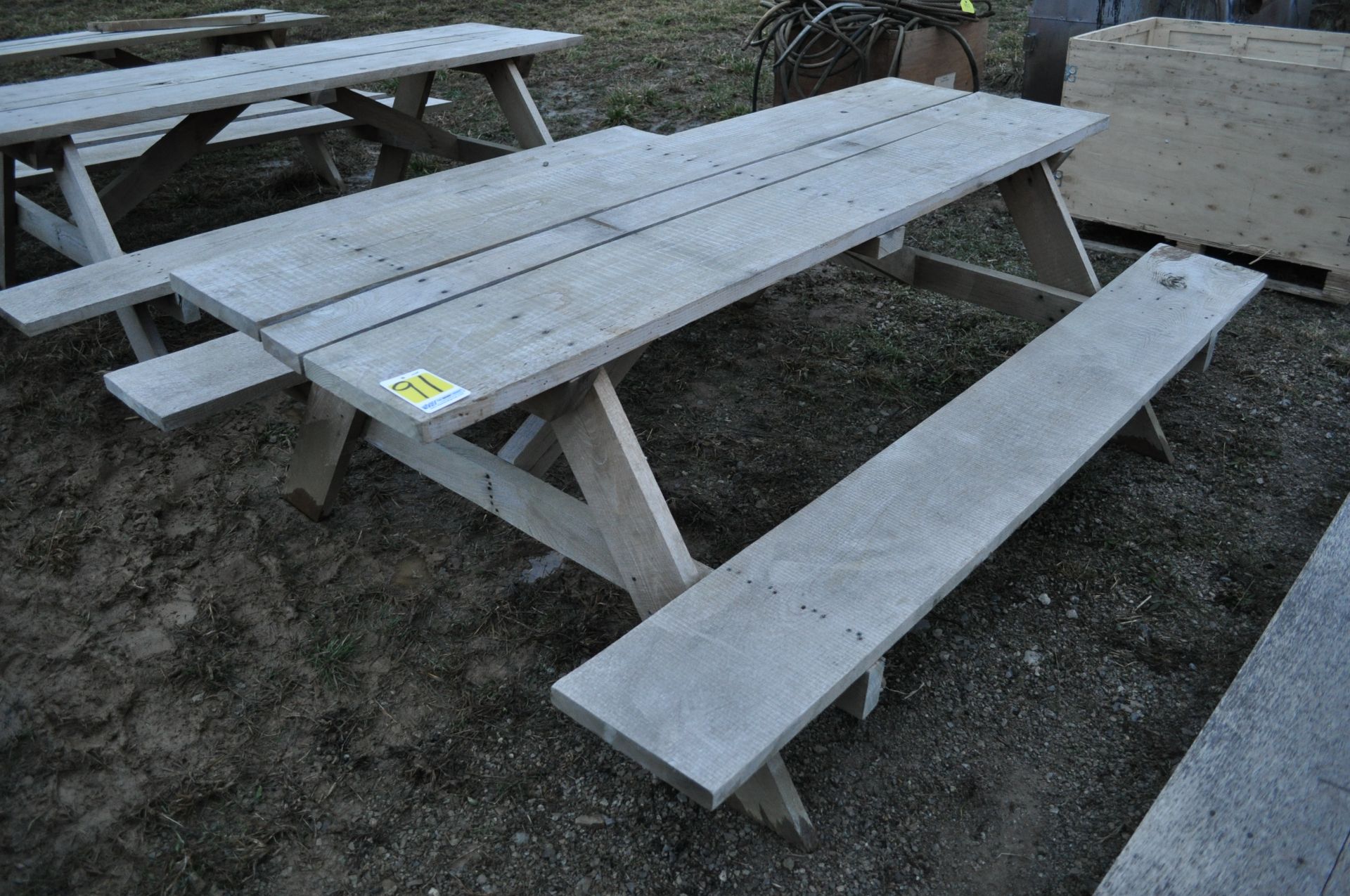 Picnic table, 8’ long