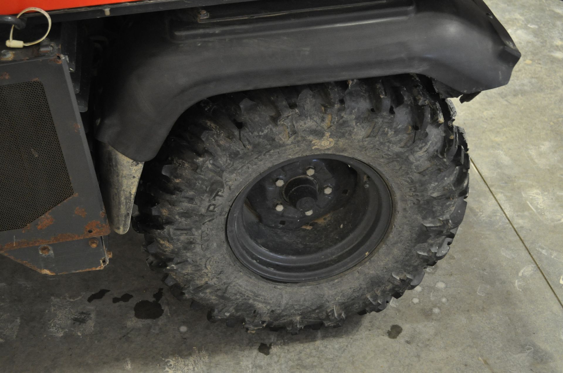 Kubota RTV 1100, 26x12 R 12 tires, C/H/A, radio, 4x4, hyd dump bed, 1070 hrs - Image 6 of 23