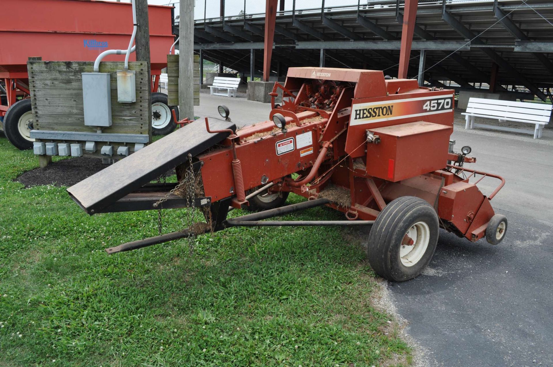 Hesston 4570 centerline baler, twine tie, 540 pto - Image 3 of 9