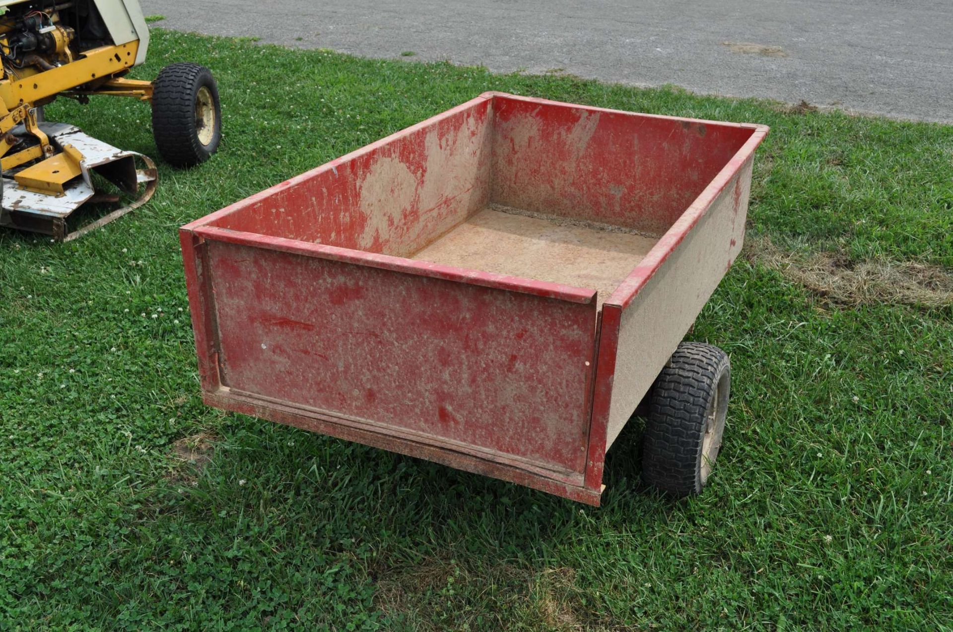 Single axle lawn trailer - Image 3 of 3