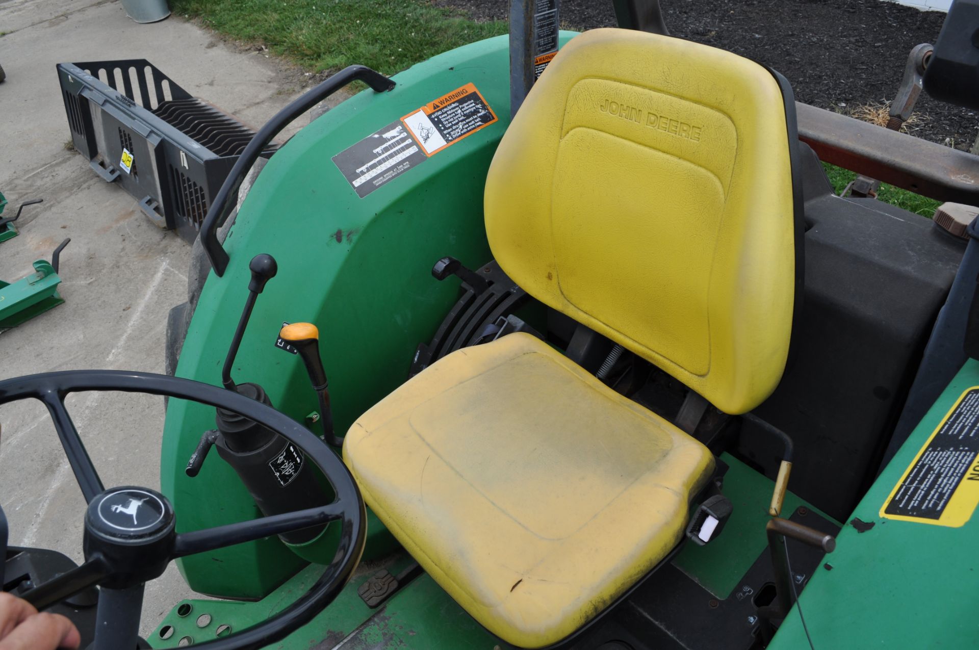 John Deere 5410 tractor, 2WD, w/ 520 loader, 16.9-30 rear tires, 11 L 15.5 front tires, 4090 hrs - Image 12 of 15