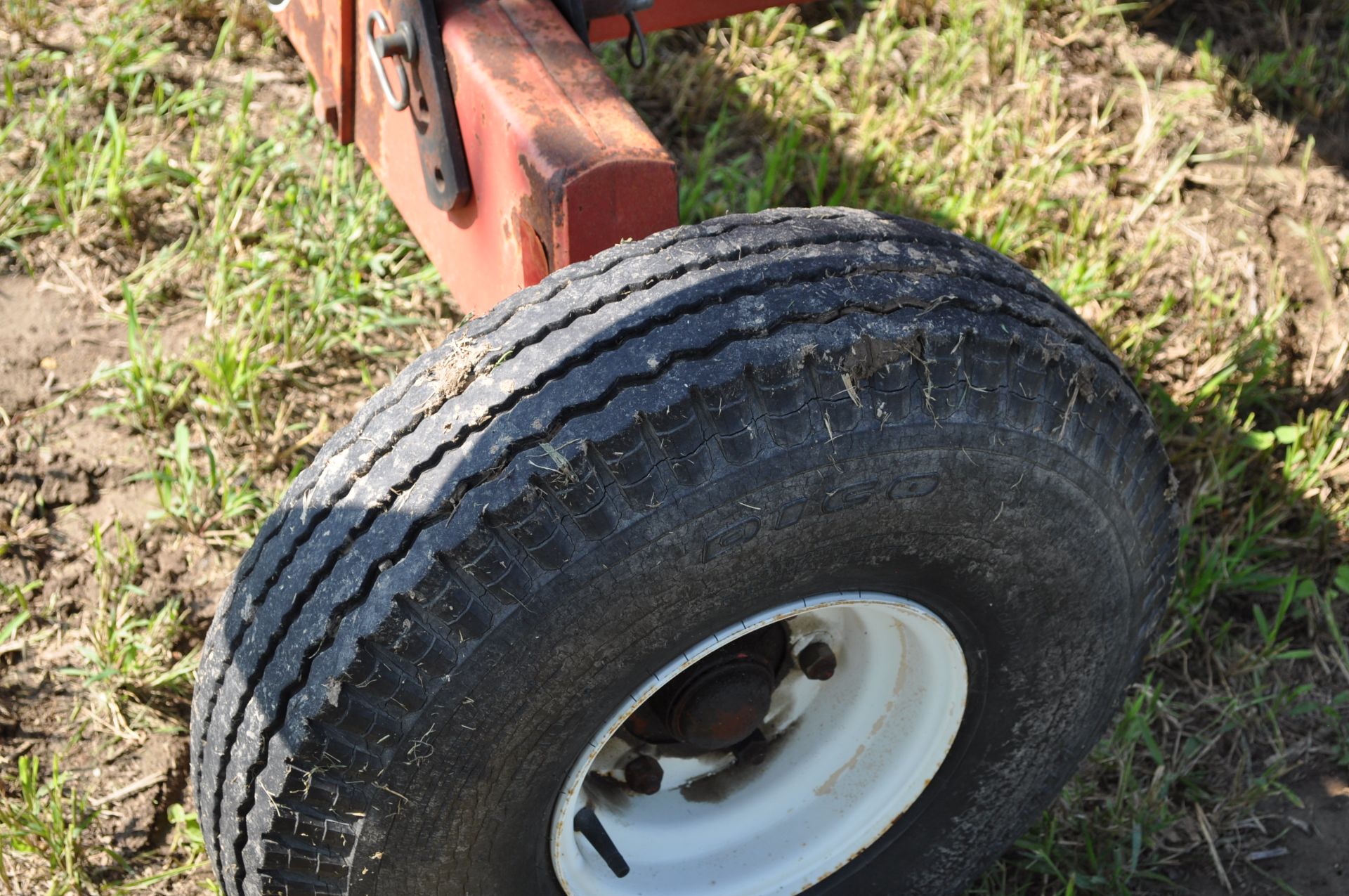 25’ Unverferth header cart, 7.50-10 tires - Image 6 of 8