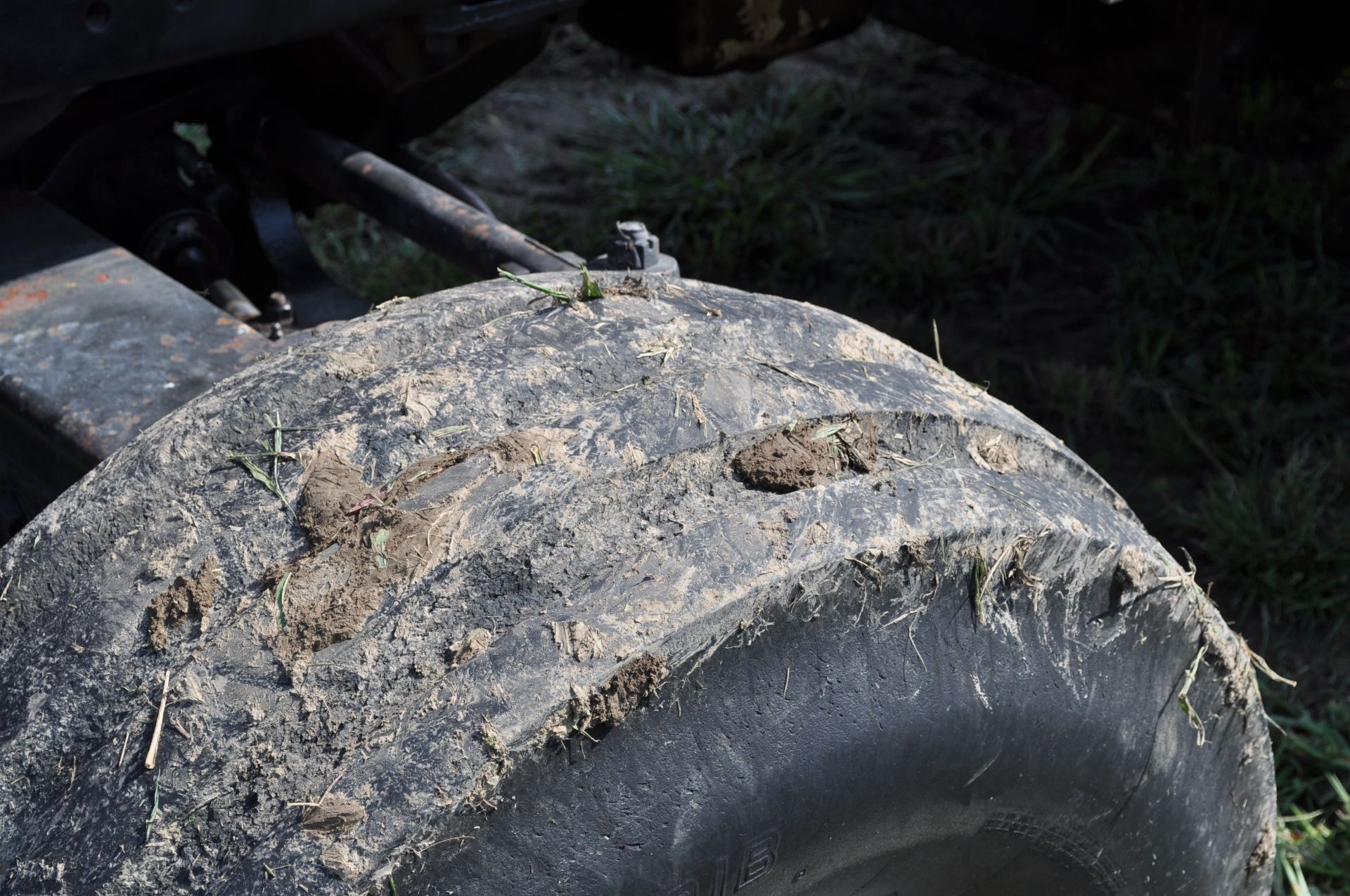 International 5288 tractor, C/H/A, 520/85R38 duals, 14L-16.1 front tires, 3 x 6 partial powershift - Image 5 of 29