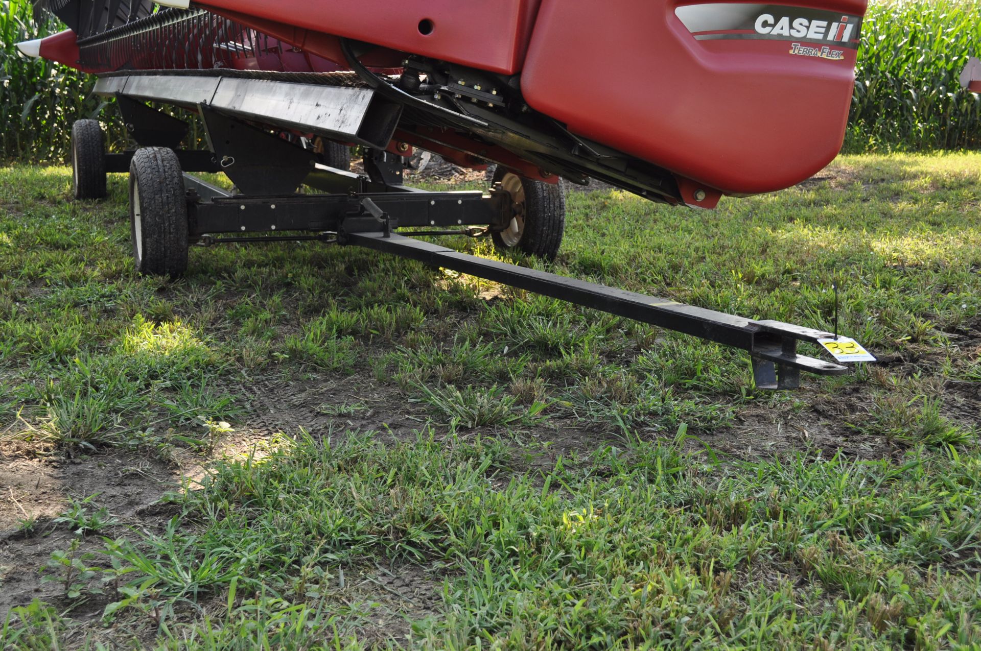 30’ J&M HT8 header cart, ST205/75R14 tires