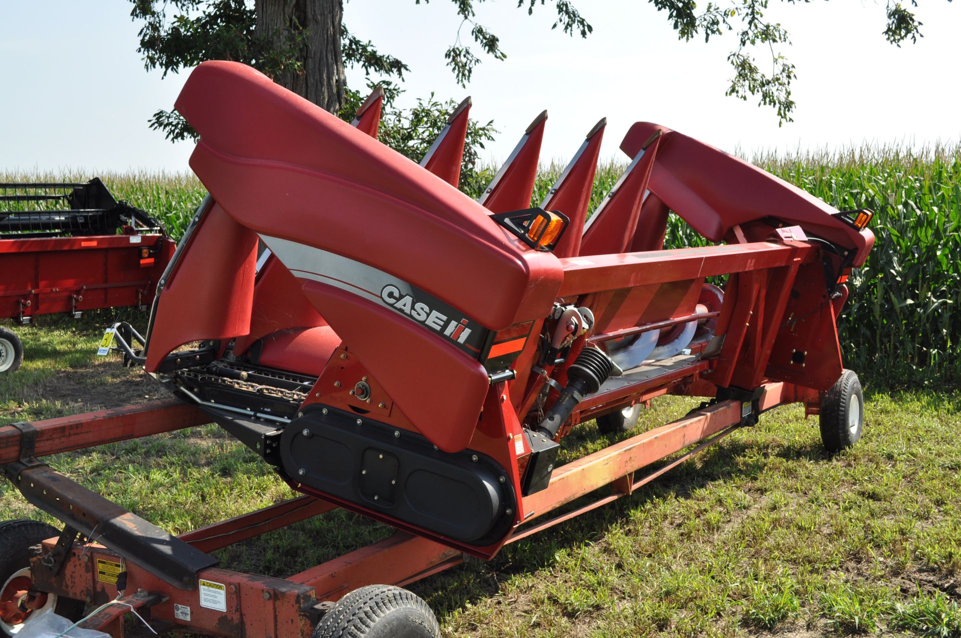 Case IH 3406 corn head, knife rolls, hyd deck plates, poly, 2 stalk stompers, header height control