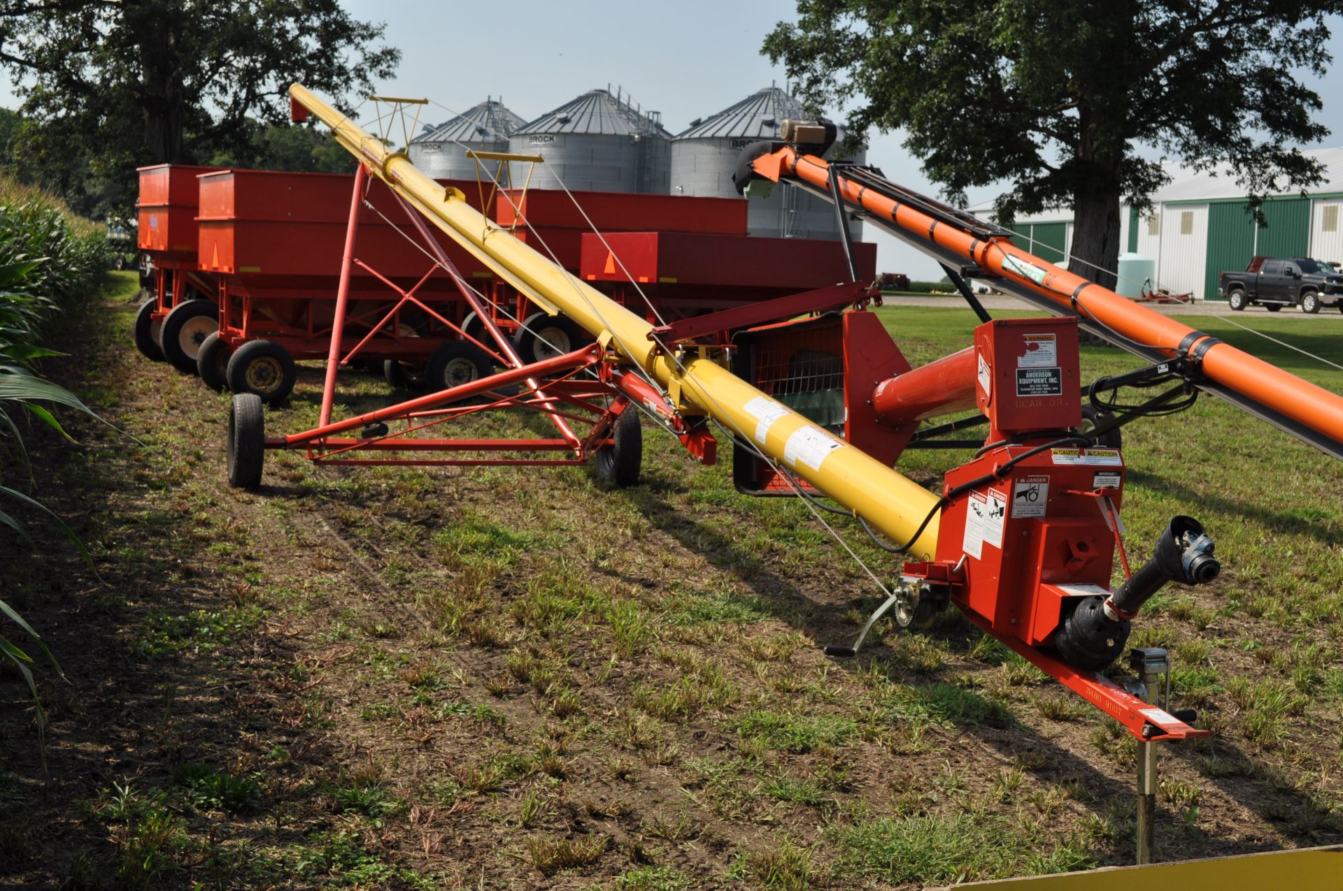 Westfield MK80-61 auger, swing-a-way, hyd lift, 540 PTO - Image 2 of 8